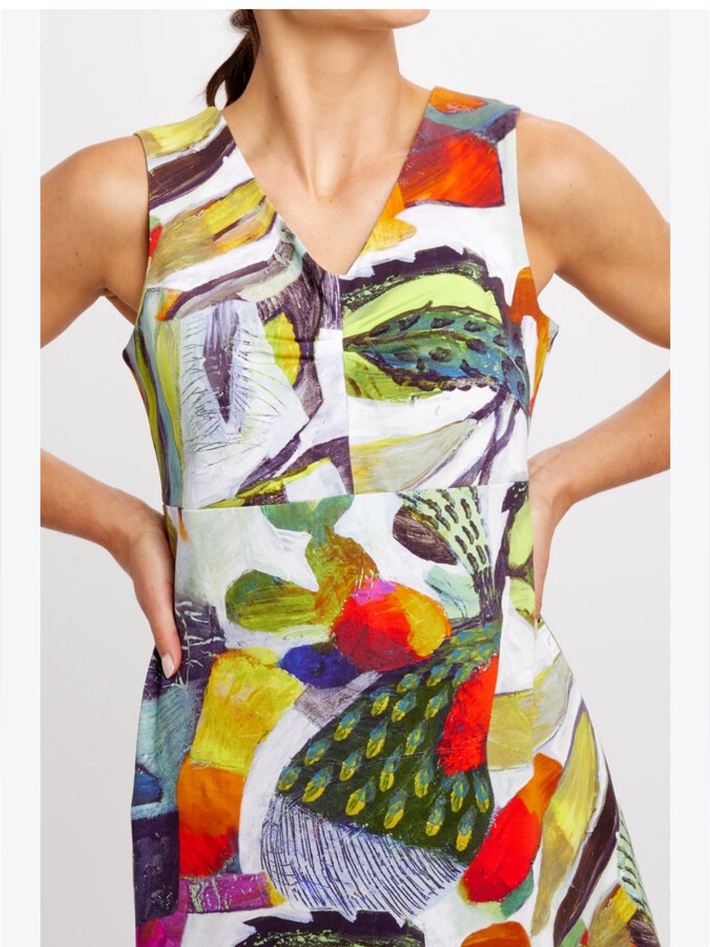 NWT Sleeveless Abstract Print V-Neck Dress in Multi-Color
